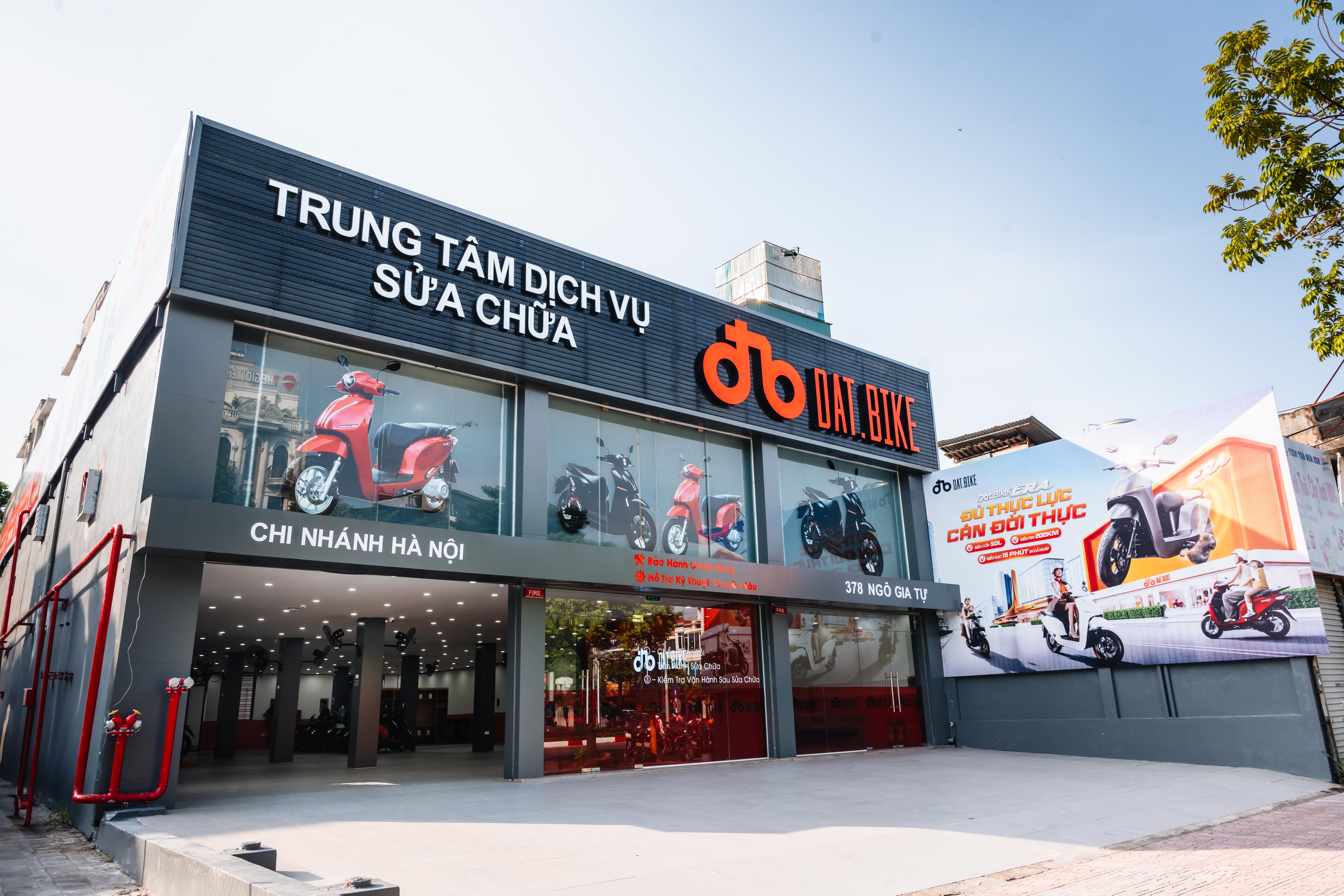 Dat Bike opens 1,000 m2 electric motorcycle service center