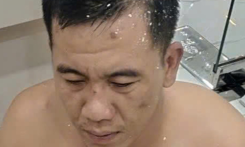 Apprehended while stealing 80 taels of gold