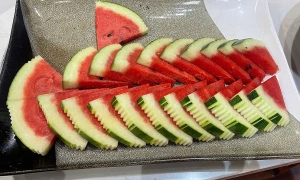 What to eat to reduce dark undereye circles?