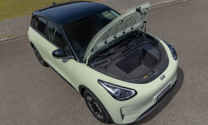 Electric vehicles nearly monopolize top-selling car list in China