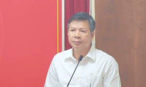 Hue halts free textbook program