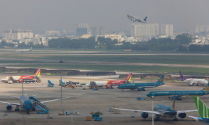 10 areas near Tan Son Nhat flight paths frequently see UAVs, kites