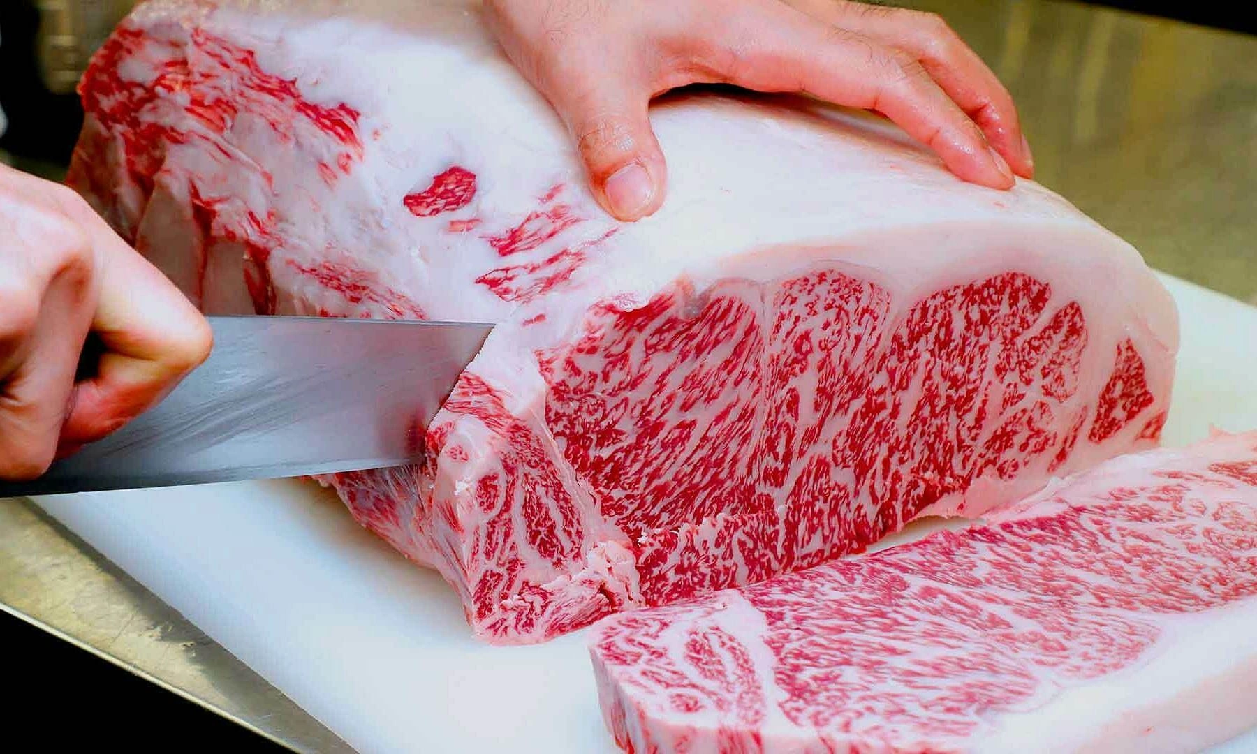 How the Japanese raise the 'queen of Wagyu cattle'