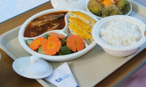 What to eat to help older adults sleep better?