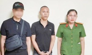 Man entices teenage girl to Laos, then flees wanted notice