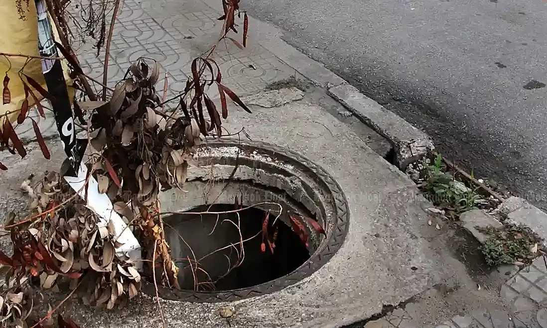 The 11-year case: a daughter's death after falling into an open manhole