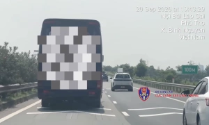 fined for hogging left lane on highway for 3 km