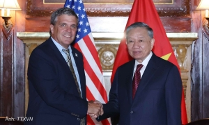 Vietnam seeks US support for data center, power grid projects
