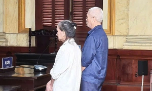 Neighbor murdered for gold jewelry
