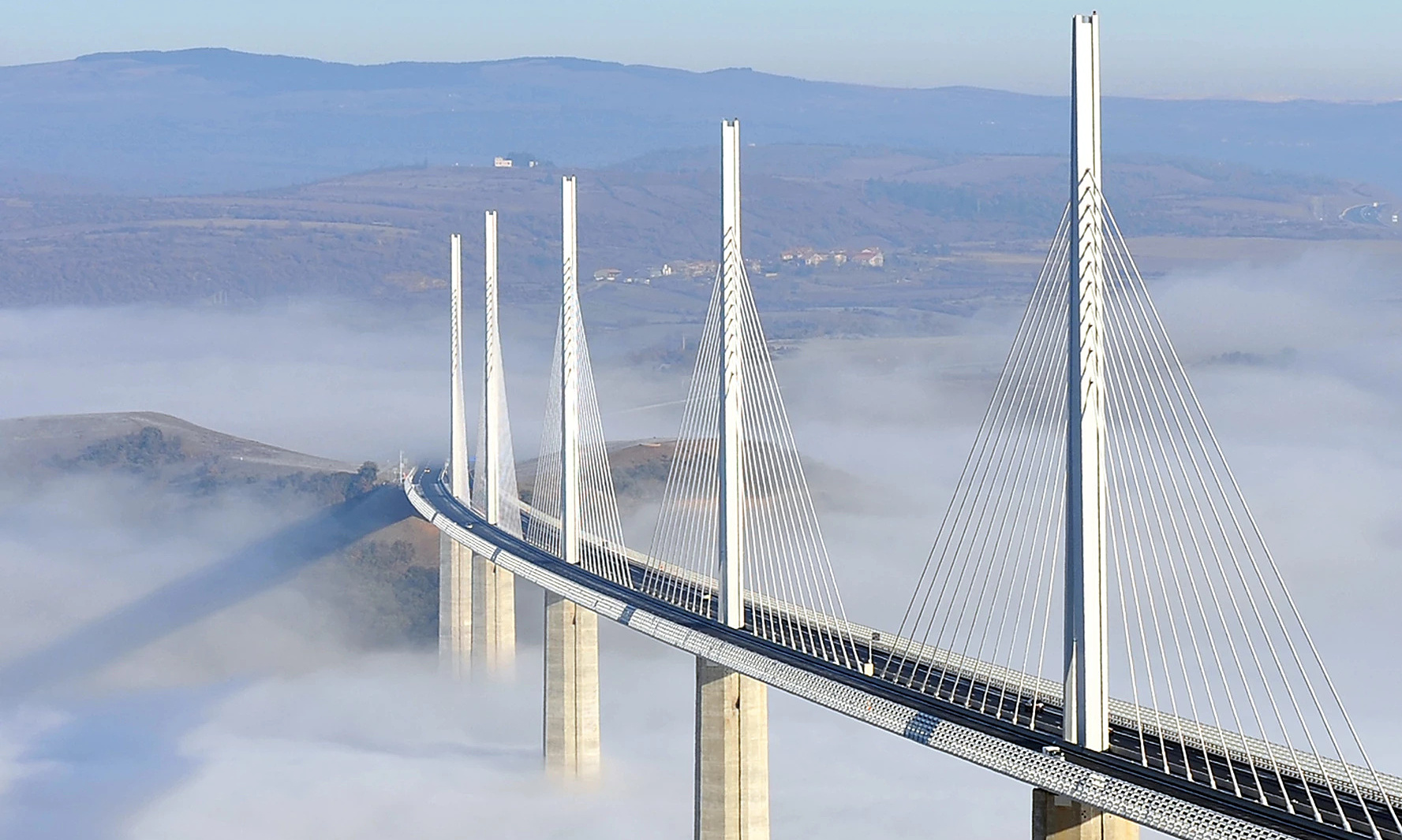 10 great engineering marvels to visit once in a lifetime