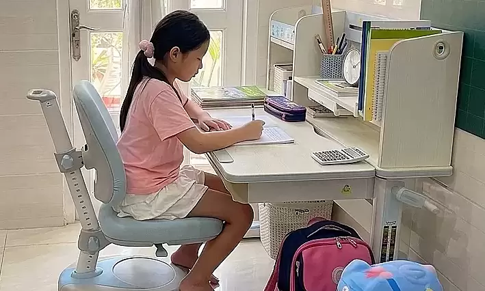 Factors increasing early myopia risk in children