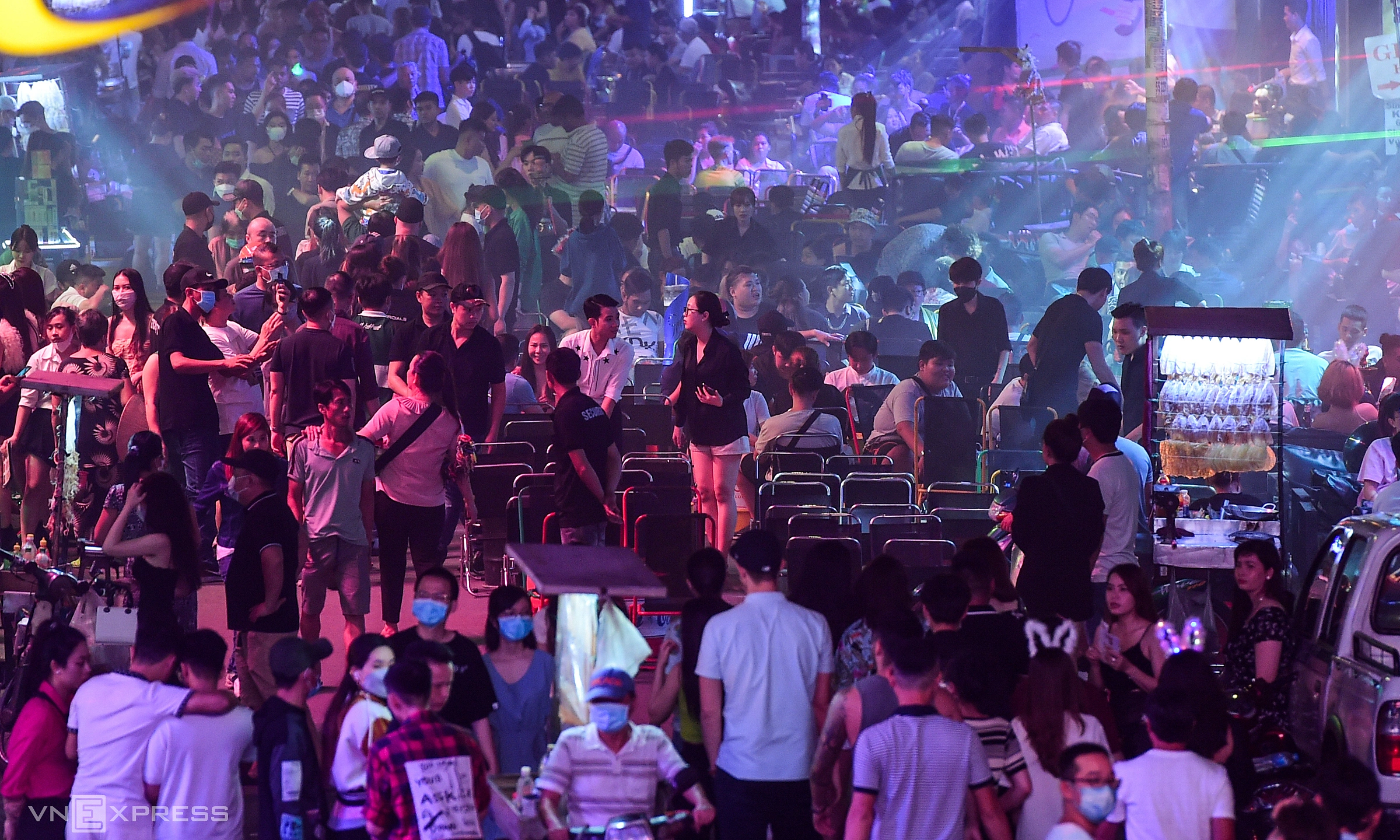 Proposal to halt night economic activities if they severely impact residents