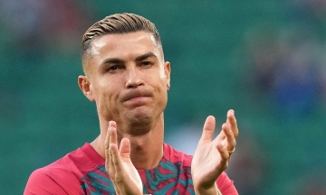 Man Utd stirs controversy with Ronaldo post