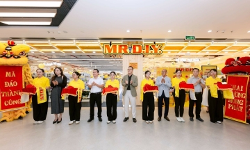 MR DIY launches 800 sqm flagship store