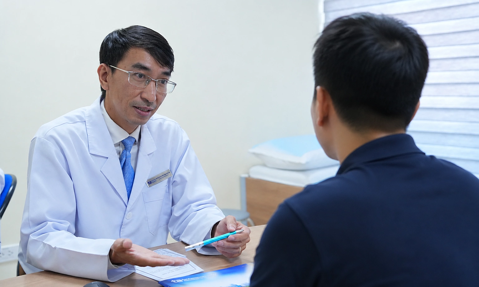 Liver cirrhosis causes ruptured esophageal varices