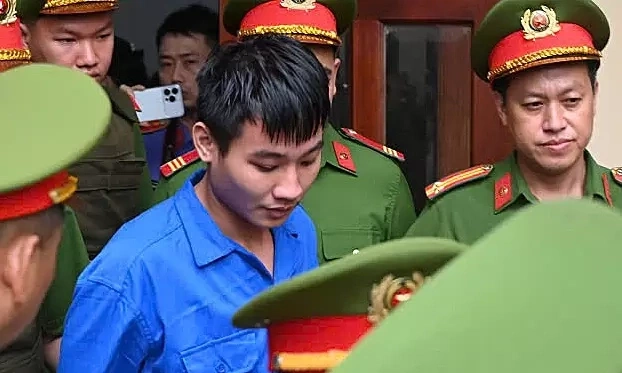 Husband who survived Dong Nai massacre discharged from hospital