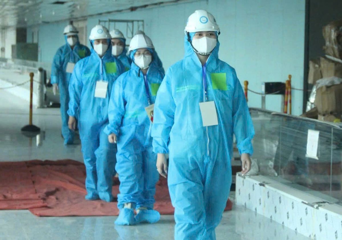 Long Thanh Airport drills for flights from epidemic zones
