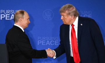 President Trump to call President Putin regarding plague research institute death