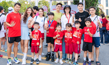Techcom Life and thousands of young runners spread an active lifestyle