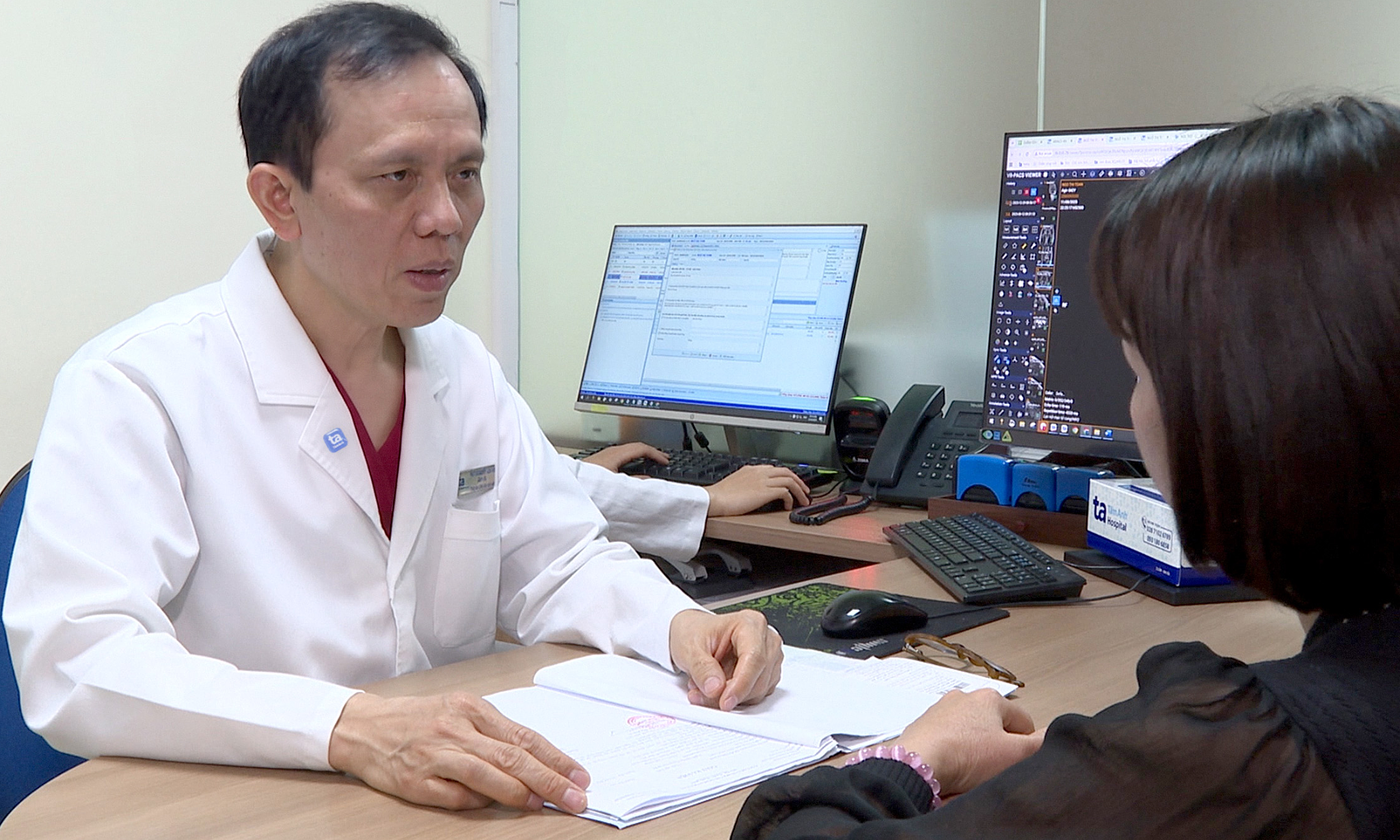 Embolization for adenomyosis treatment