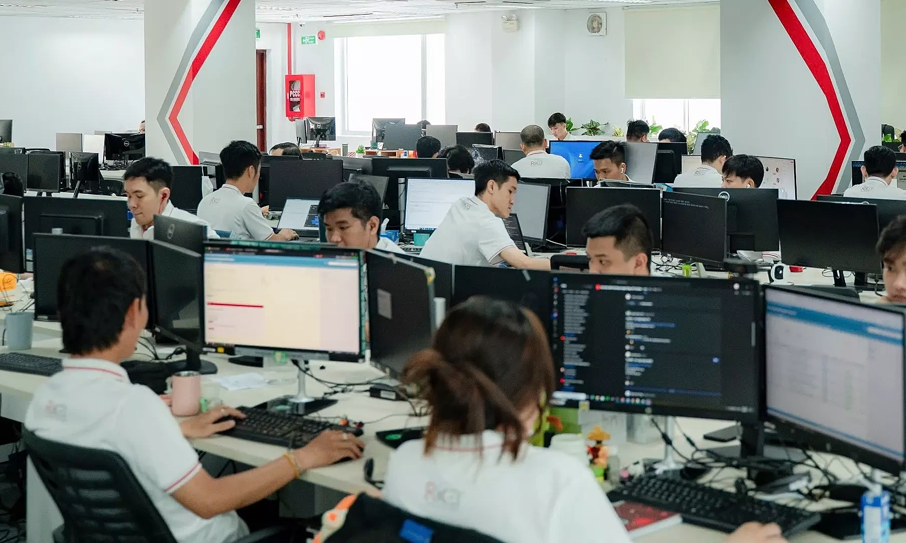 100 most favorite enterprises among employees in 2026