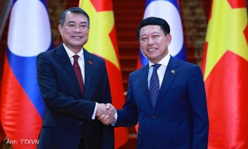 Vietnam to donate two schools worth 2 million USD to Laos