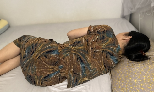 Suitable sleeping positions for ankylosing spondylitis