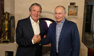 Former German chancellor attends Putin's birthday in Moscow