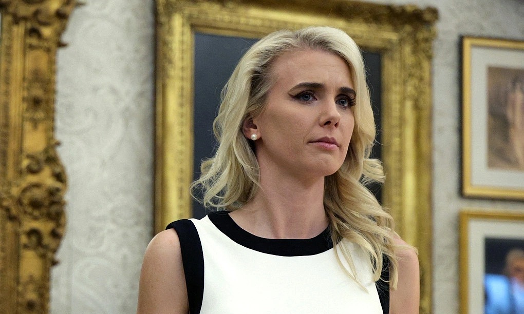 Family rift for Trump's close aide