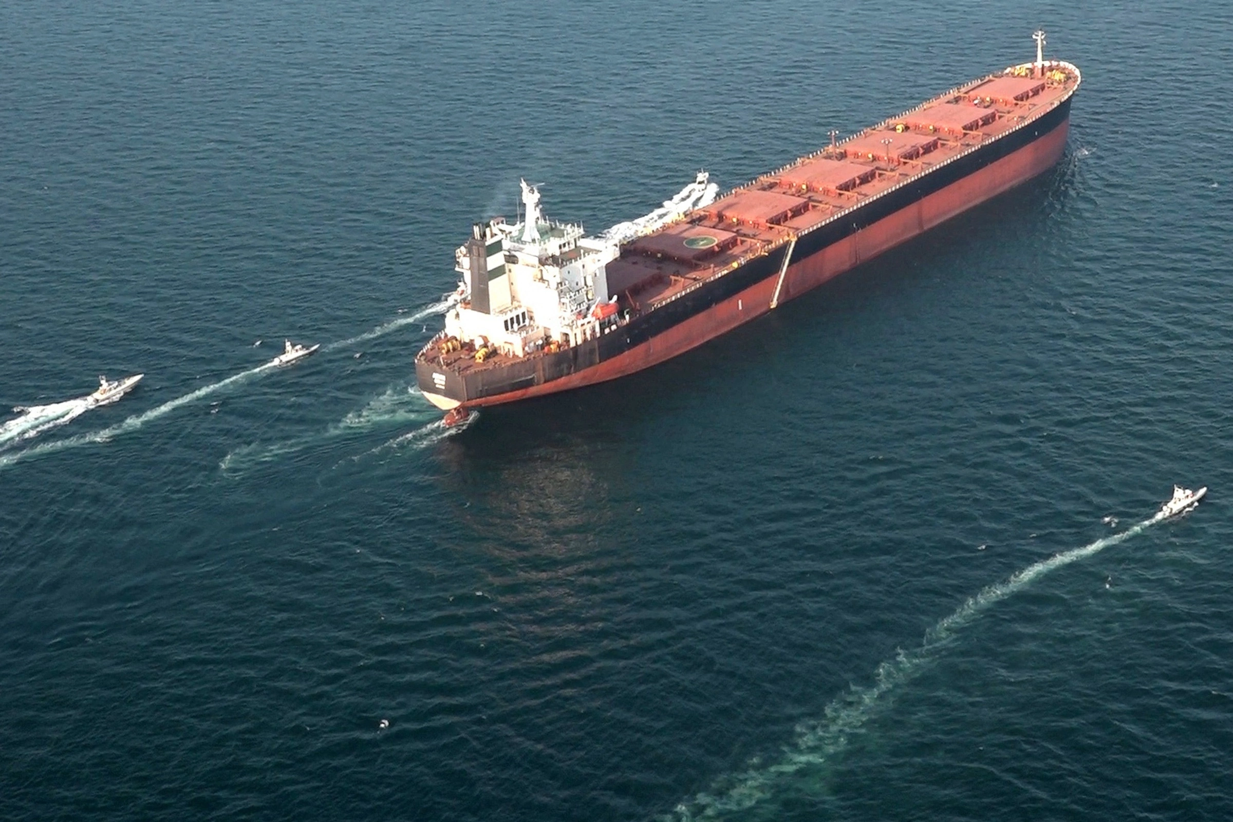 Oil prices drop following news of Russia-Ukraine halting energy attacks
