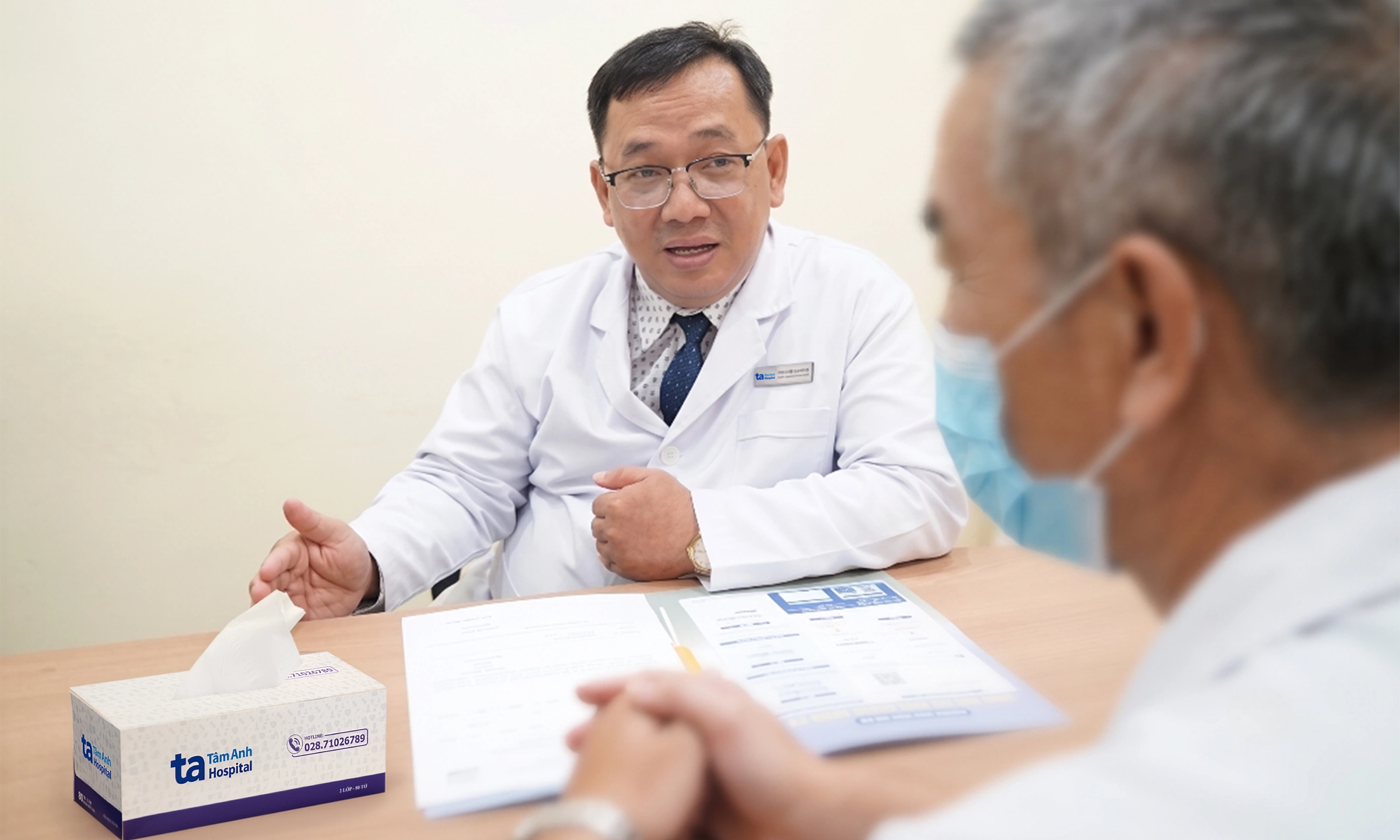 Man with kidney and heart failure