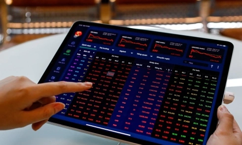 VN-Index drops for five consecutive sessions