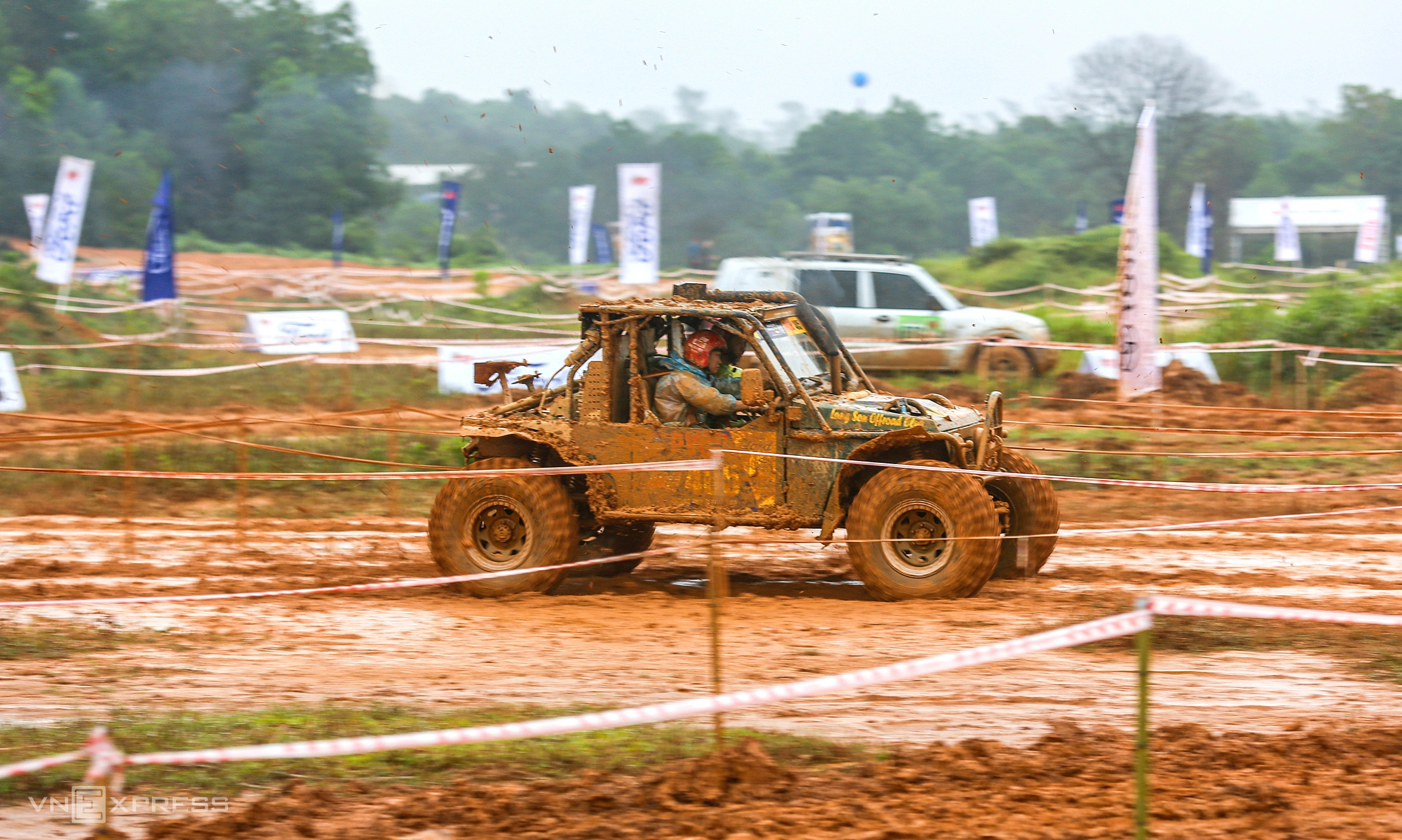 Vietnamese drivers set to compete in off-road race