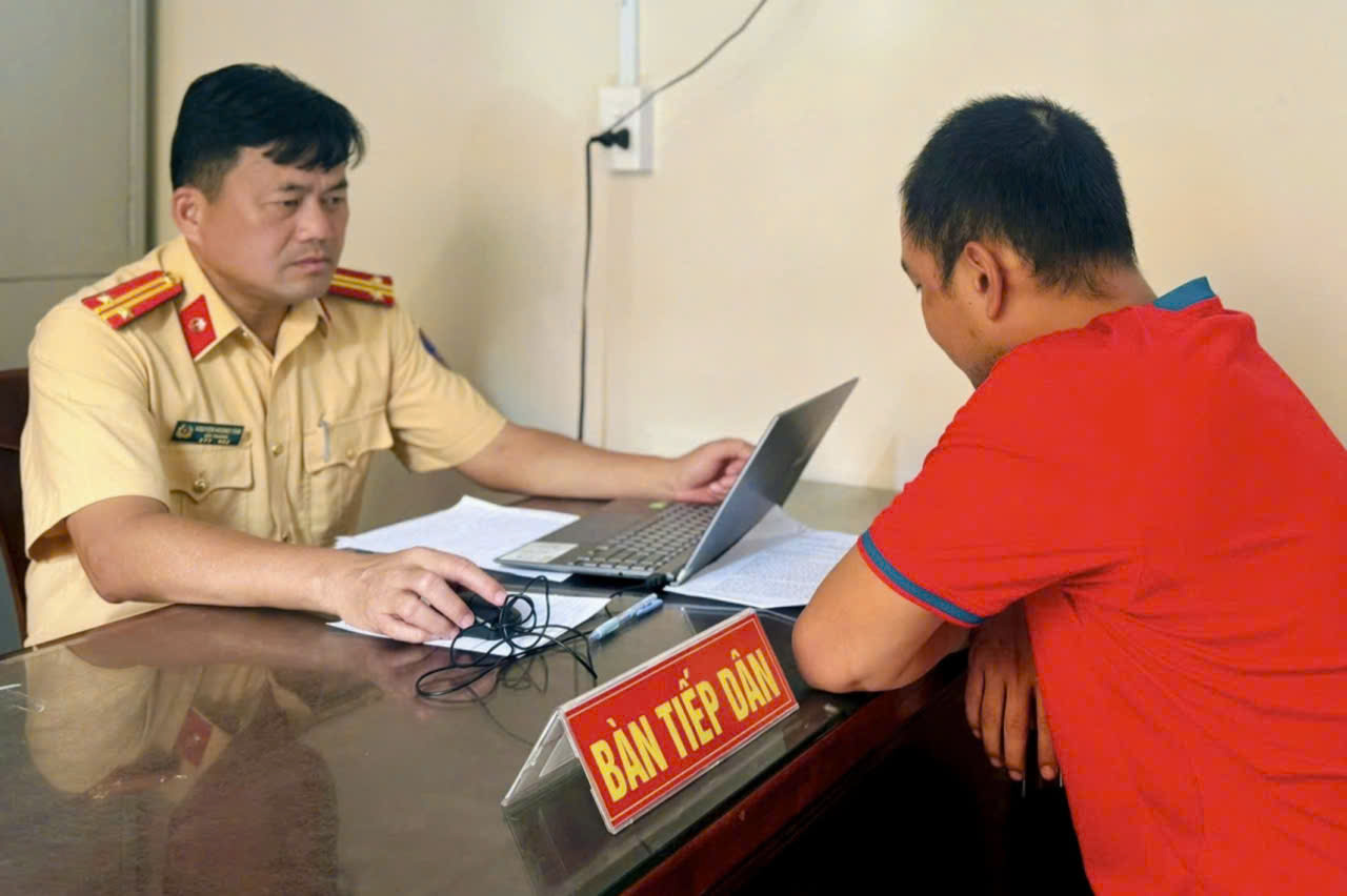 Driver posts false information about traffic police, regretting fine payment