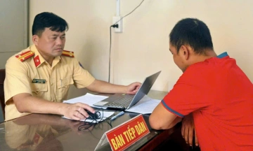Driver posts false information about traffic police, regretting fine payment