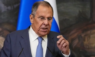 Russia says Ukraine's president 'challenges' Trump