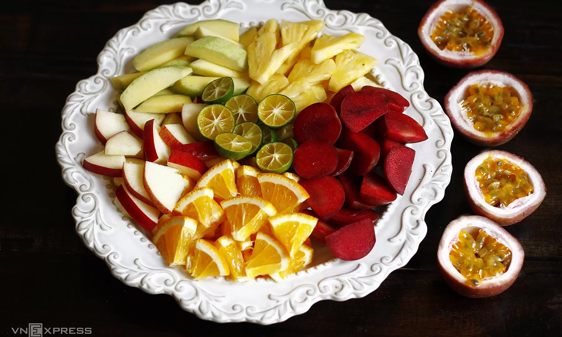 5 misconceptions about fruit and blood sugar