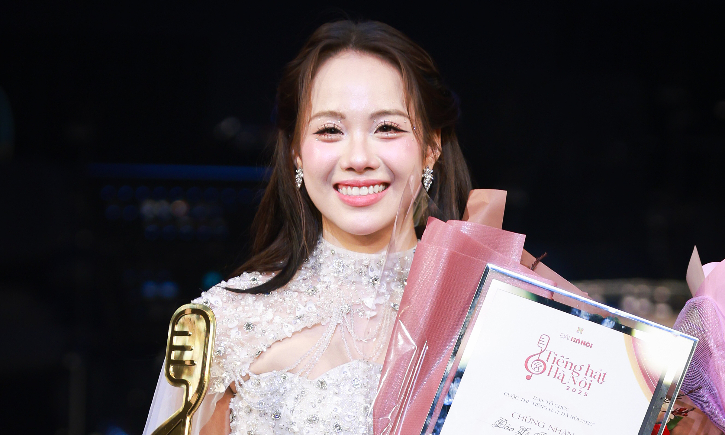 Hanoi Singing Contest to award top prize worth 700 million dong