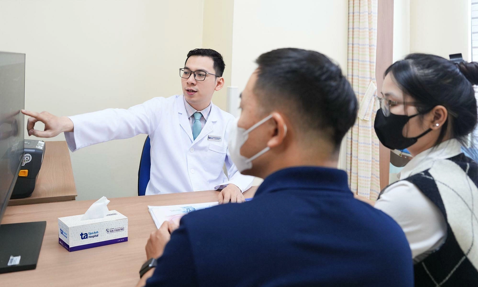 What health checks should couples over 35 have before pregnancy?