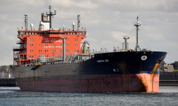 The truth about the 'Russian ship carrying 280,000 barrels of diesel to the US'