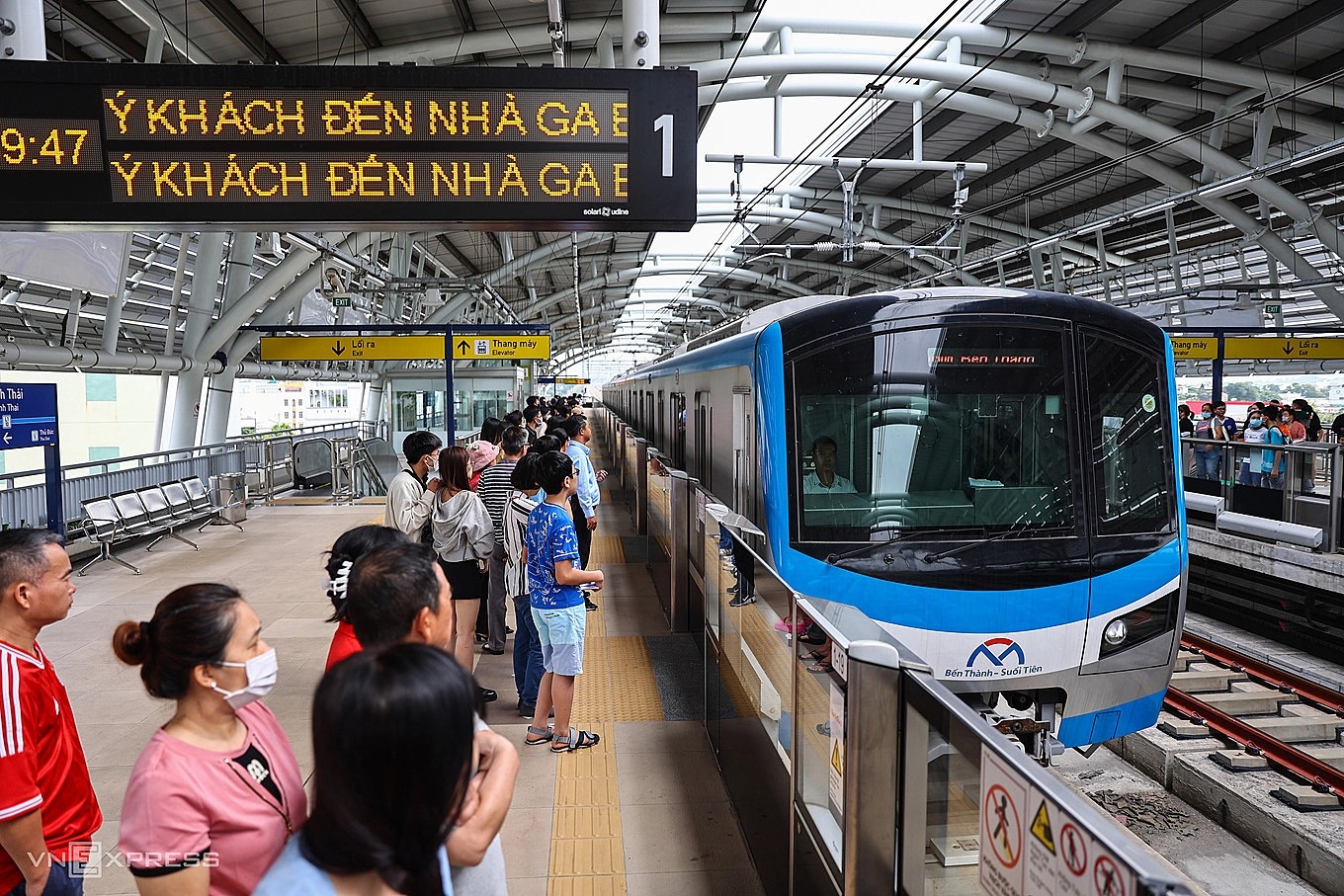 Ben Thanh - Suoi Tien metro disrupted for one hour due to power incident
