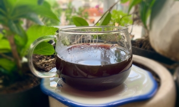 Why does drinking coffee cause weight gain?