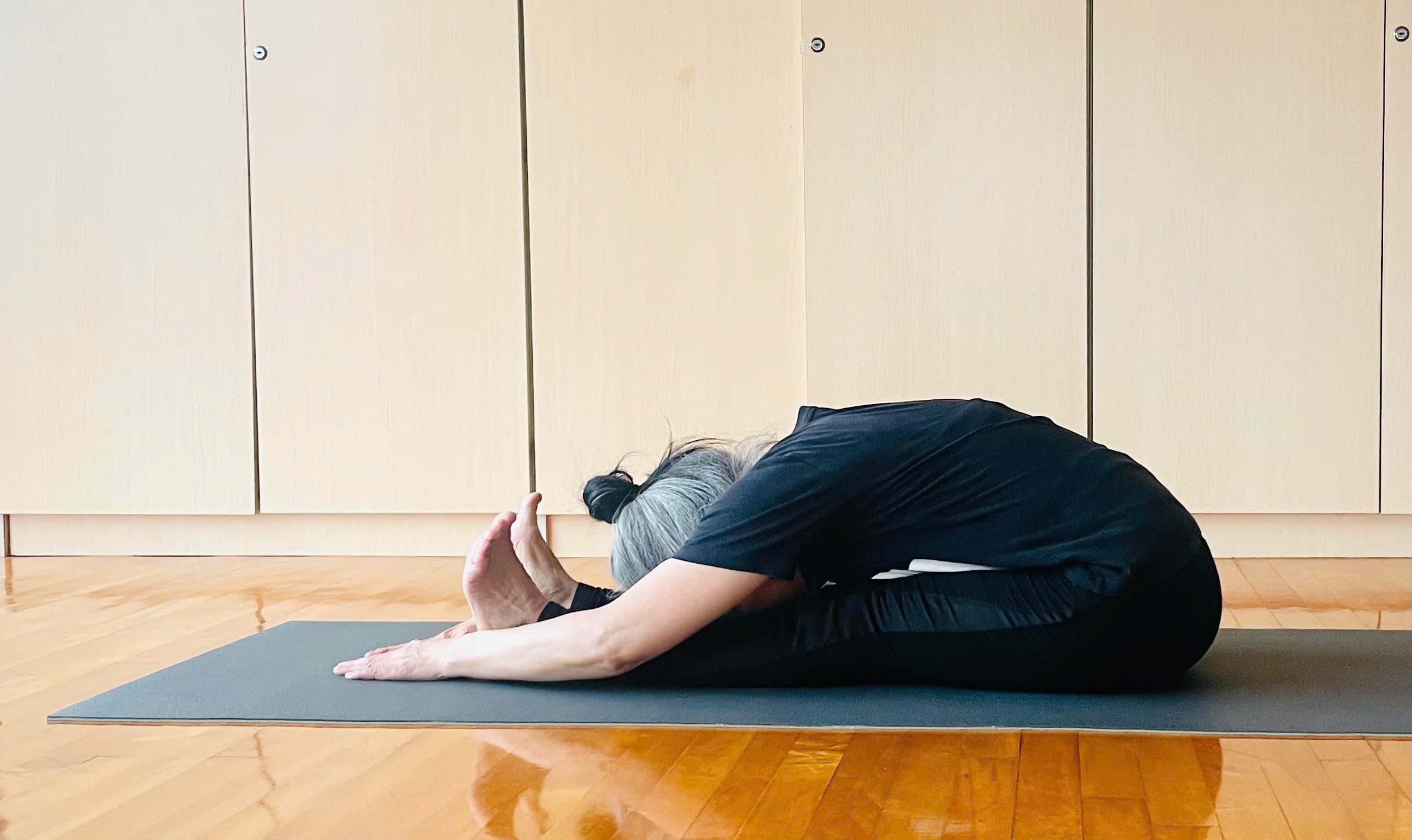 5 yoga poses to aid digestion, reduce bloating