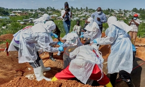 WHO issues urgent ebola prevention warning across three continents