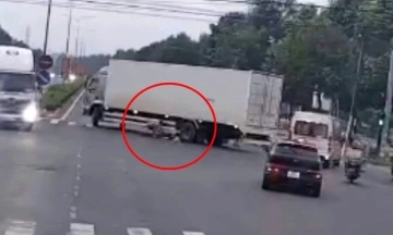 Driver detained after fatal collision, dragging victim from under vehicle to flee