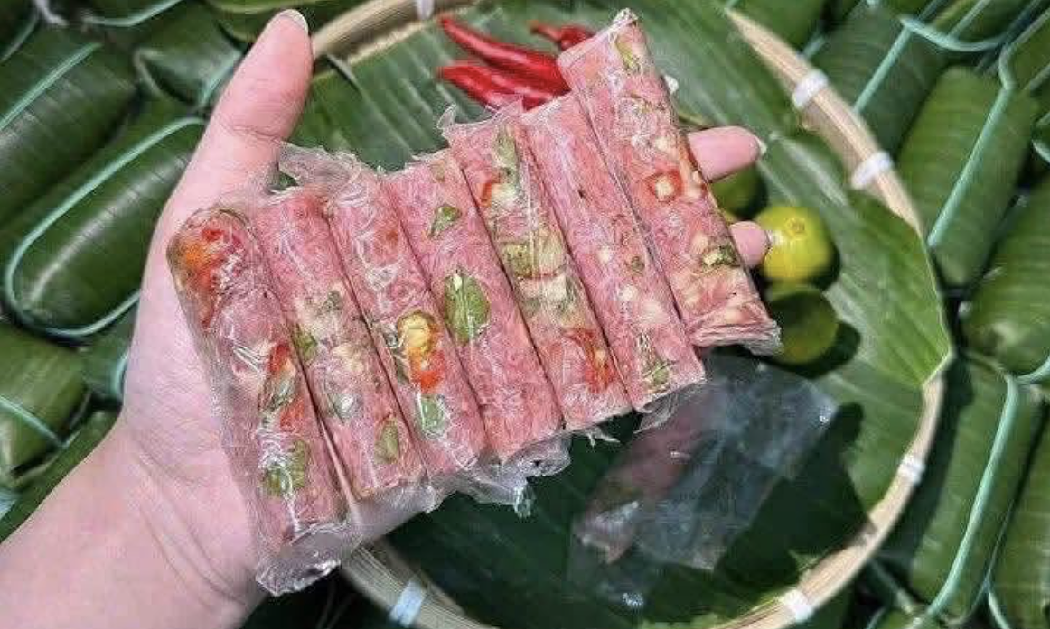 Why nem chua, made from raw meat, is still safe