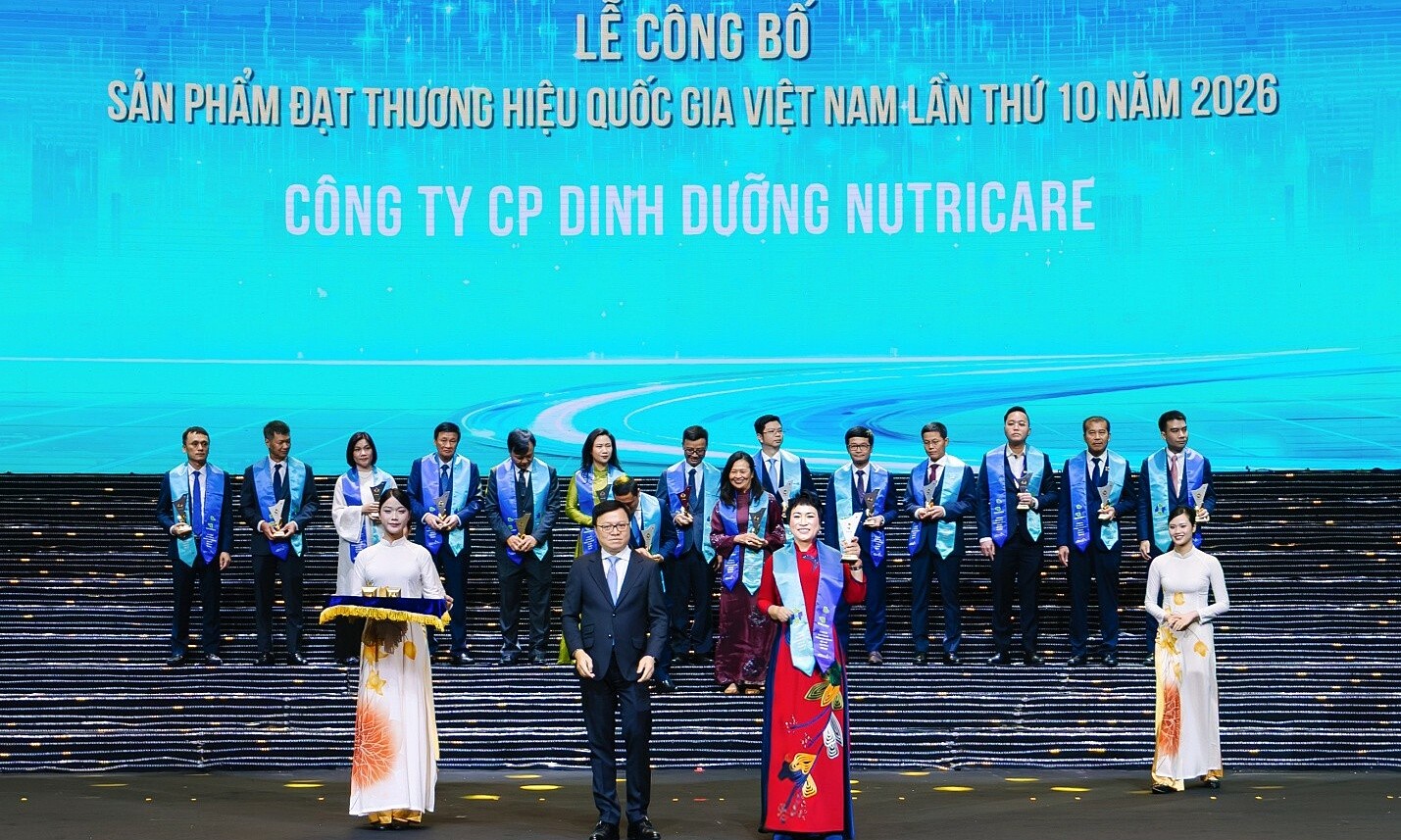 Nutricare continuously honored as Vietnam national brand