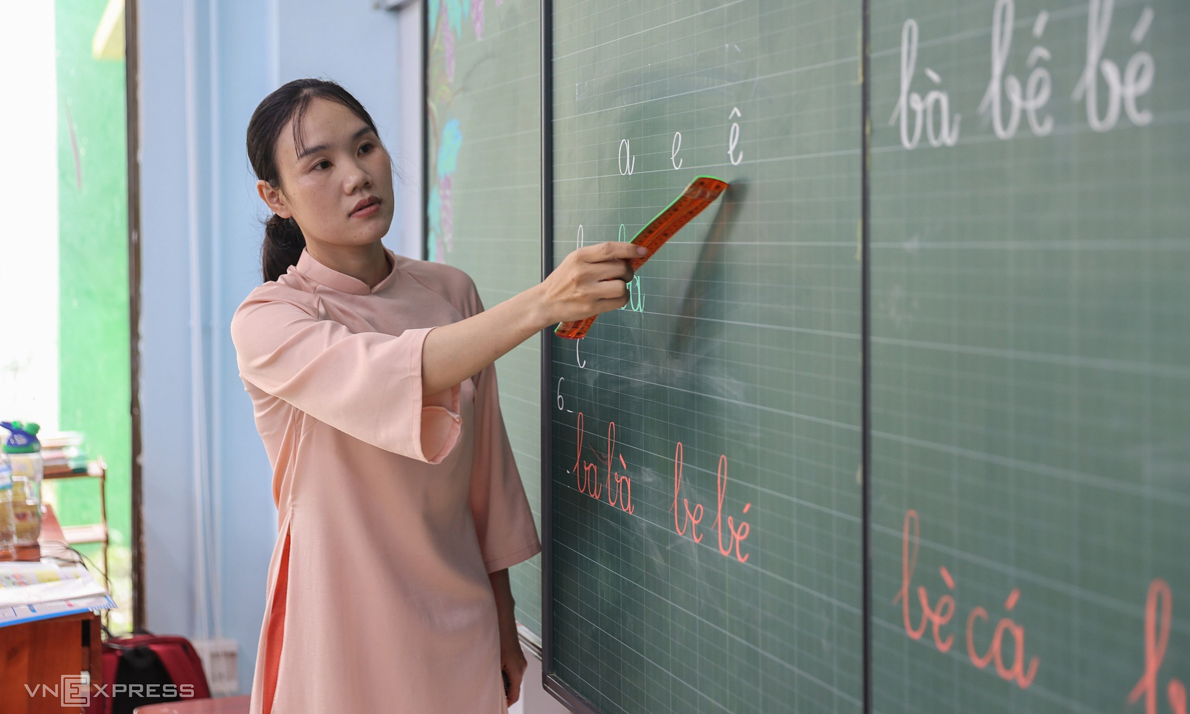 Over 2,400 principals, vice principals in Ho Chi Minh City transition to teaching roles