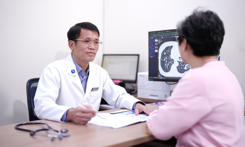 Radical surgery for three malignant lung nodules