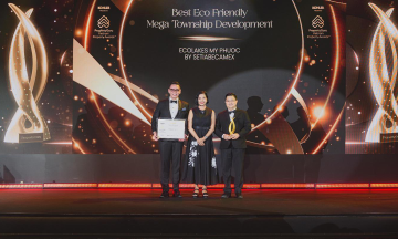 Ecolakes My Phuoc receives "excellent ecological township" award